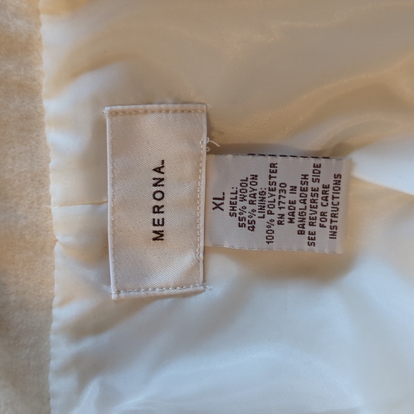 Merona sz XL New With Defects Wool Cream Color Coat from 2004 - Picture 8 of 10